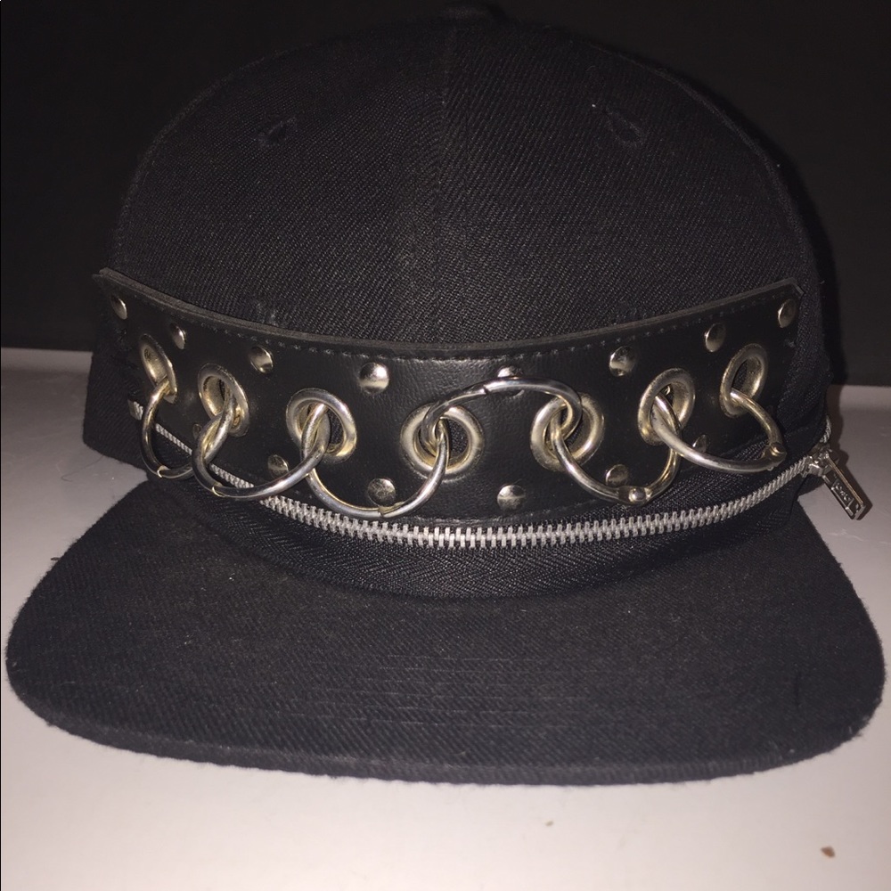 Custom Punk Metal bondage hat